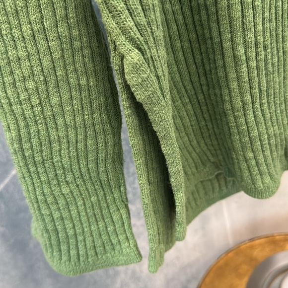 Justine Sweater Set in Green. INCLUDES PANTS AND SWEATER - Picture 5 of 12